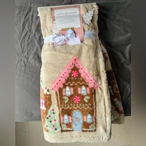 Gingerbread House Faux Fur Blanket - Cupcakes & Cashmere New with tags🎄
